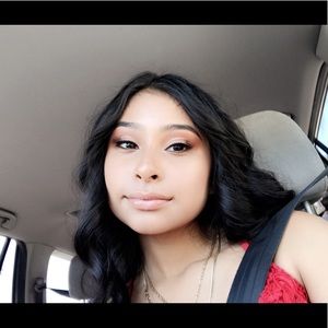 Meet your Posher, Heidi